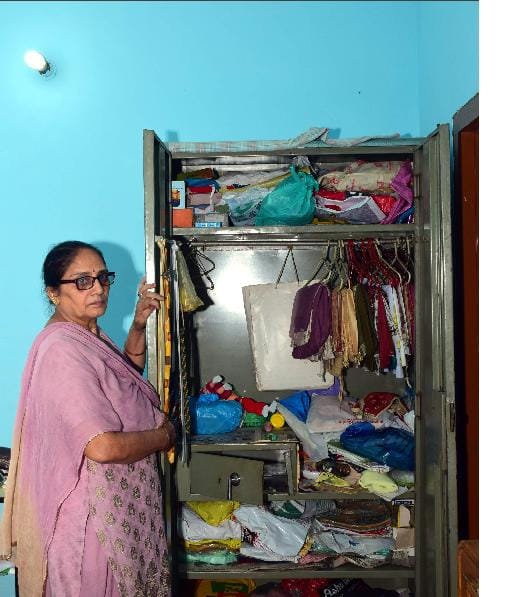 Thousands of theft of closed house