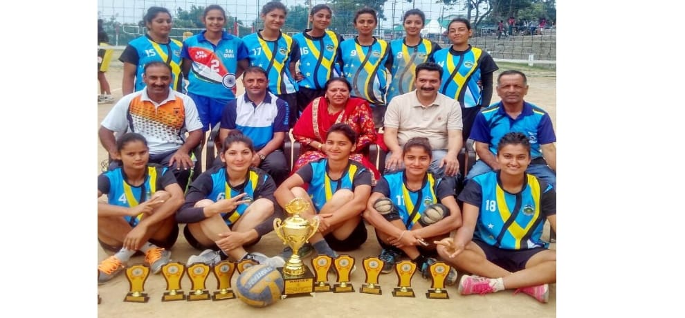 hpu women's volleyball team won north zone championship