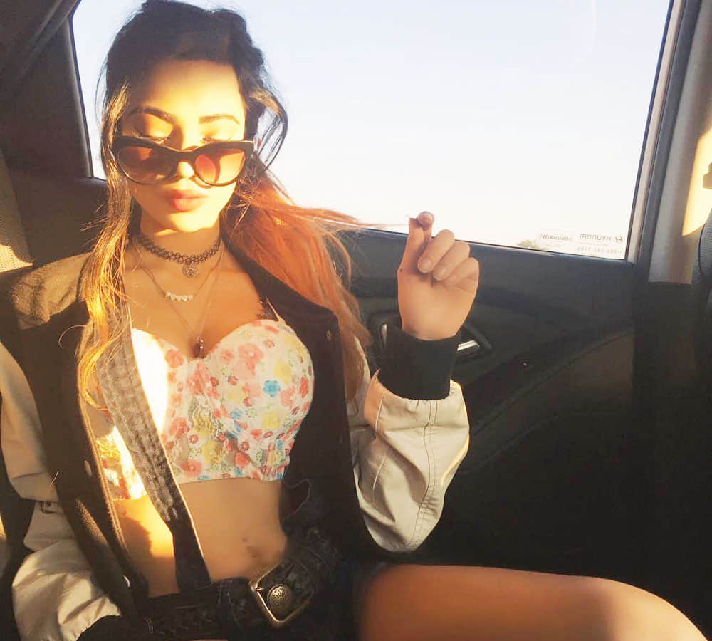 ramanand sagar great granddaughter sakshi chopra topless photo viral