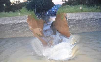 Dam broked in bihar Bhagalpur before inaugraution, tejaswi asked question nitish government 