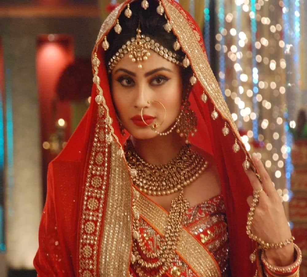 Karwa Chauth 2018: different colours according to zodiac signs
