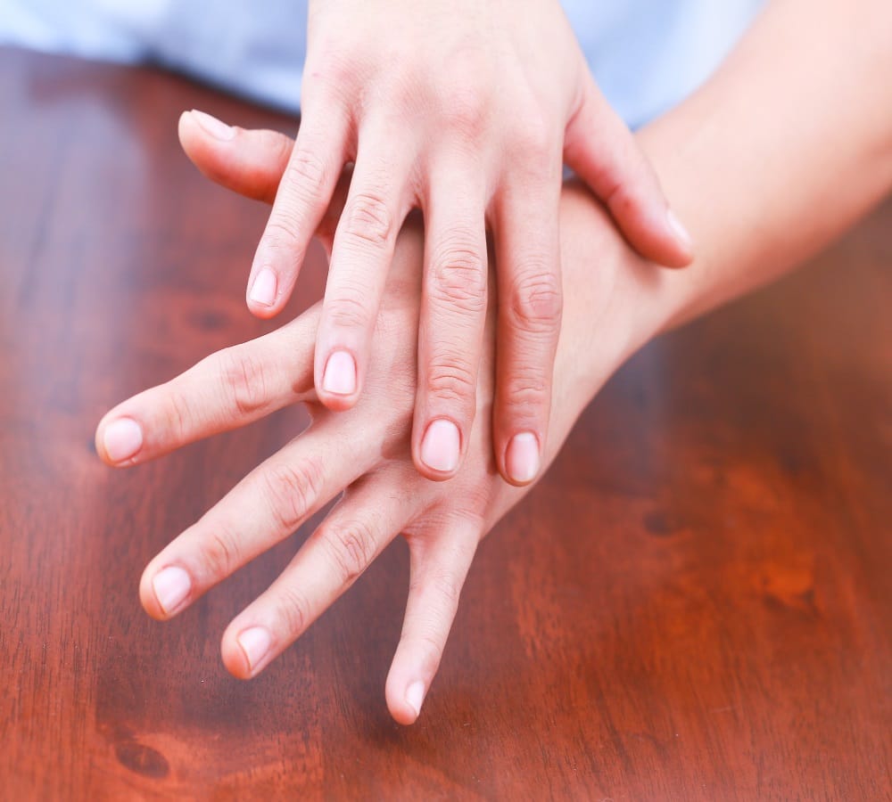 know about manibandh lines in palmistry