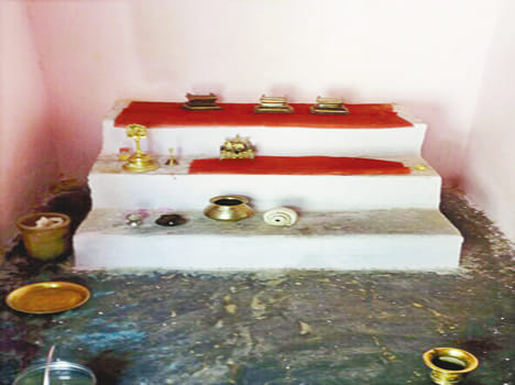 Ram Janaki Sculptures stolen from temple 