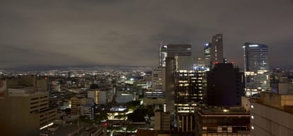 earthquake shakes mexico city in 19 september 1985