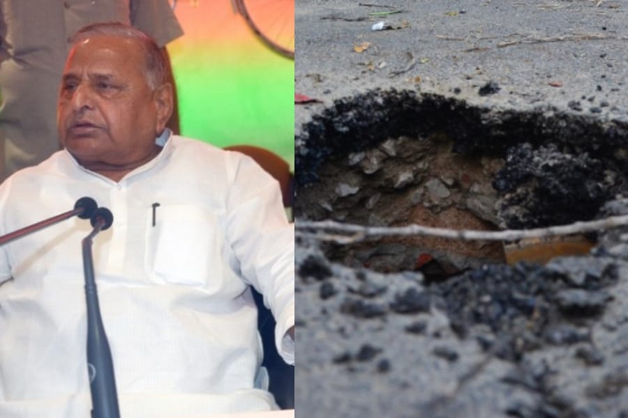 Road in front of mulayam singh yadav house sinked in.