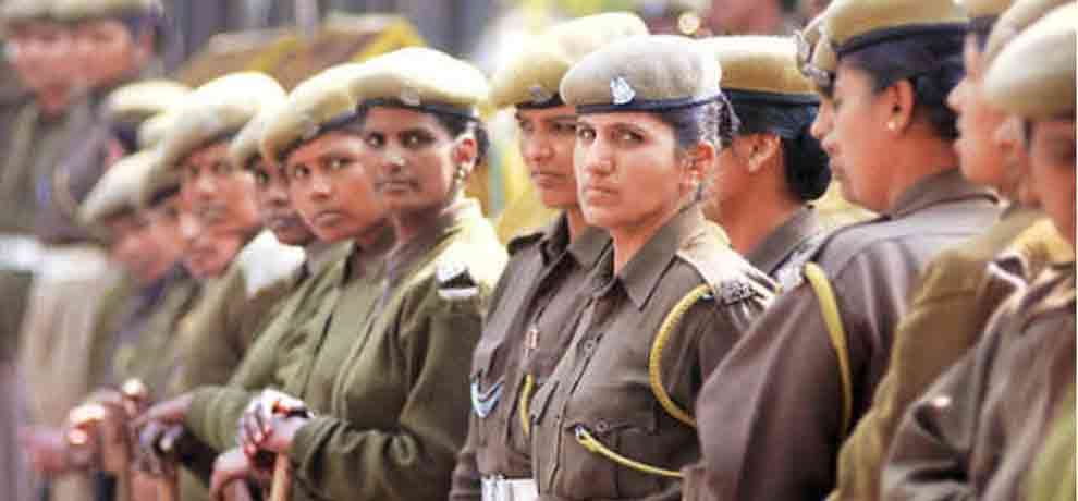 govt job up police recruitment for 12th passed 35000 salary