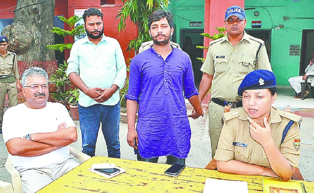 Haridwar police arrested two professional shooter from uttar pradesh