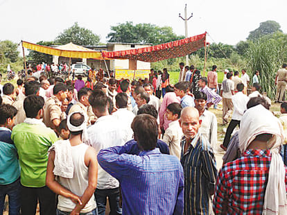  bodies of two innocent children found near the liquor shop
