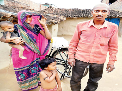 Charges of turning head in the village after heading the head