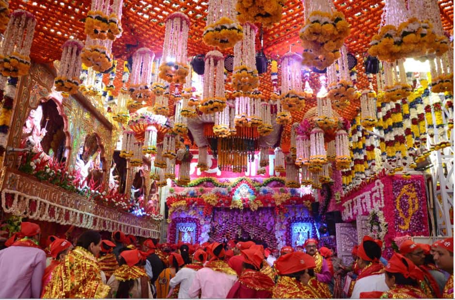 See pictures in the Navaratri of Mata Vaishno Devi's temple katra