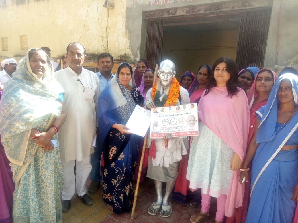 students, who came out to fulfill PM Modi's dream, know when Modi will meet