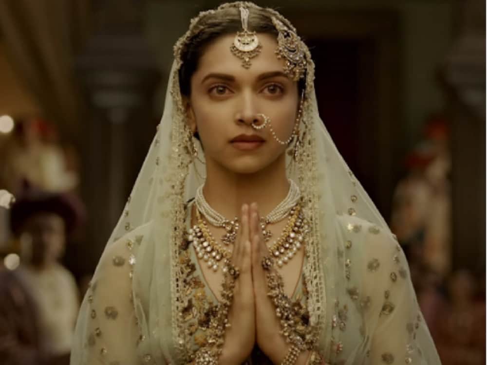 Bollywood actress Deepika Padukone 100 million club films