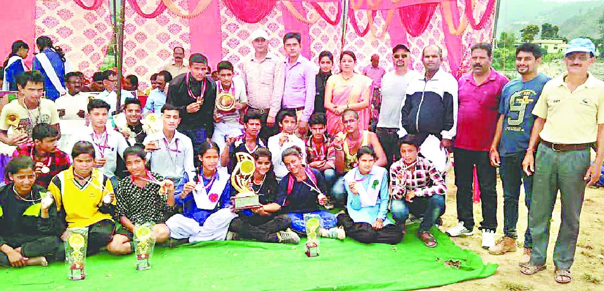 शिक्षा के साथ खेल का भी होना जरूरी : बीईओ