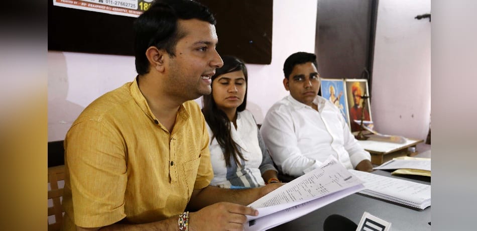 abvp claims that rocky tusheed has been admitted to college by fraud
