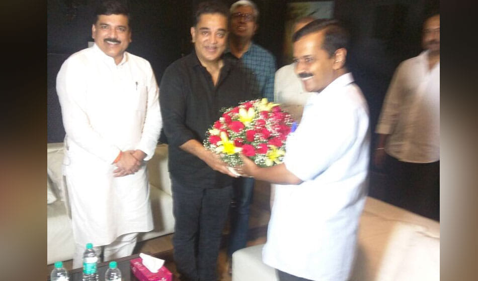 Rajinikanth extends full support for PM Modi's Cause, after Kamal Haasan-Kejriwal meeting in Chennai