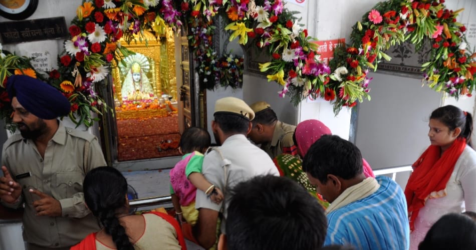 First day of Navratra, Panchkula Mata mansa devi temple