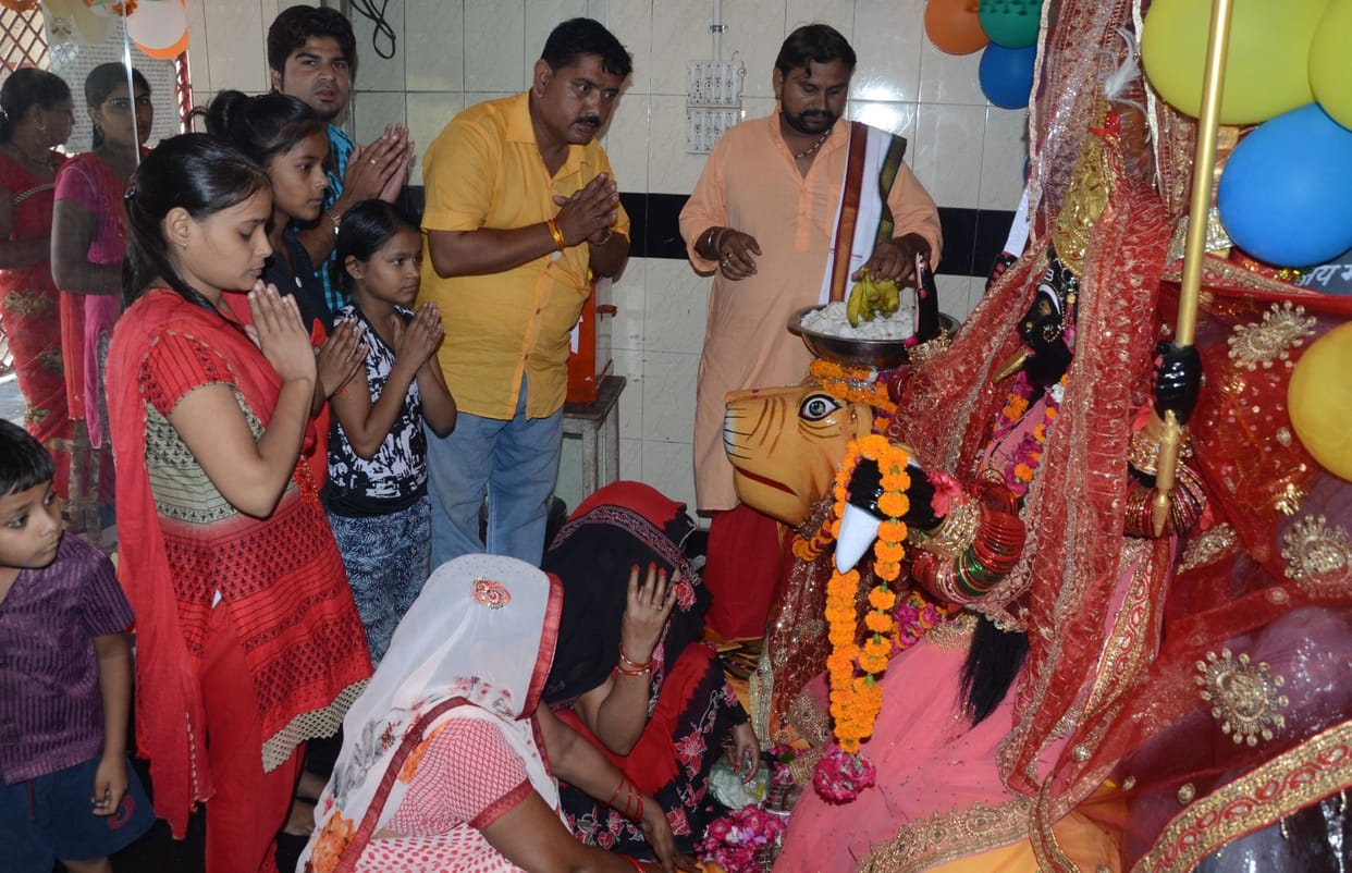 Devotees throng at temple on first day of Navratra