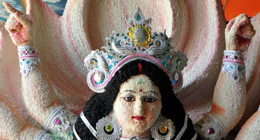 statue created on Navratri with rice 