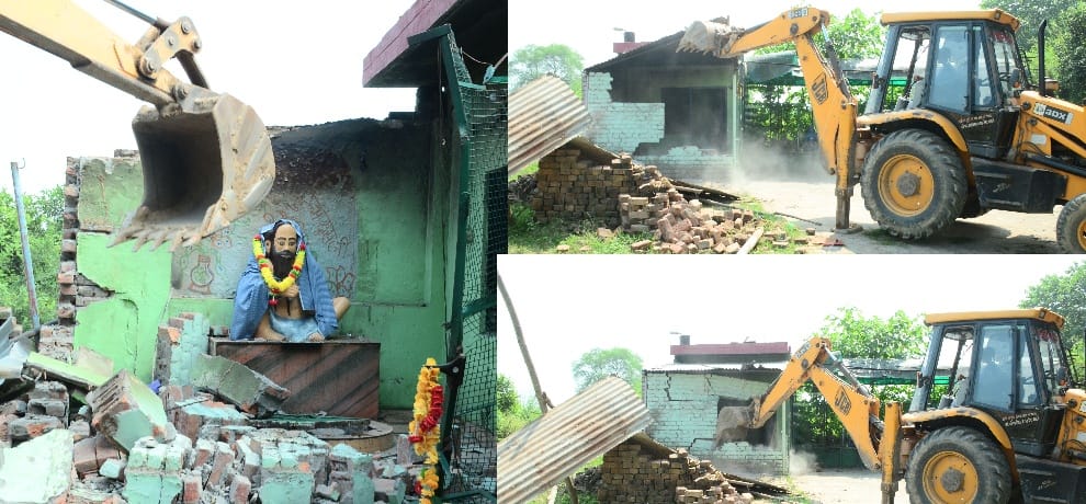 Himachal Una Railway authorities remove encroachments