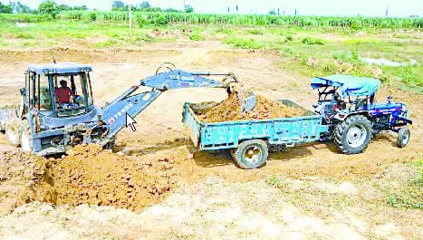 इन माफिया पर खनन नहीं आकाओं का ‘रवन्ना’ है