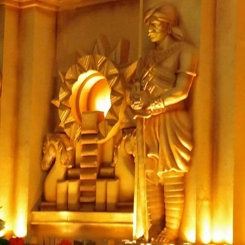 navratri 2017 baahubali theme based pandal at Sree Bhumi sporting club in kolkata