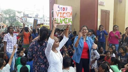 prime minister modi route changed due to BHU girls protest