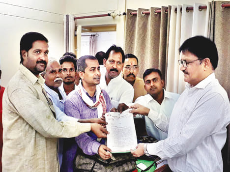 Central Government giving benefit to the capitalists