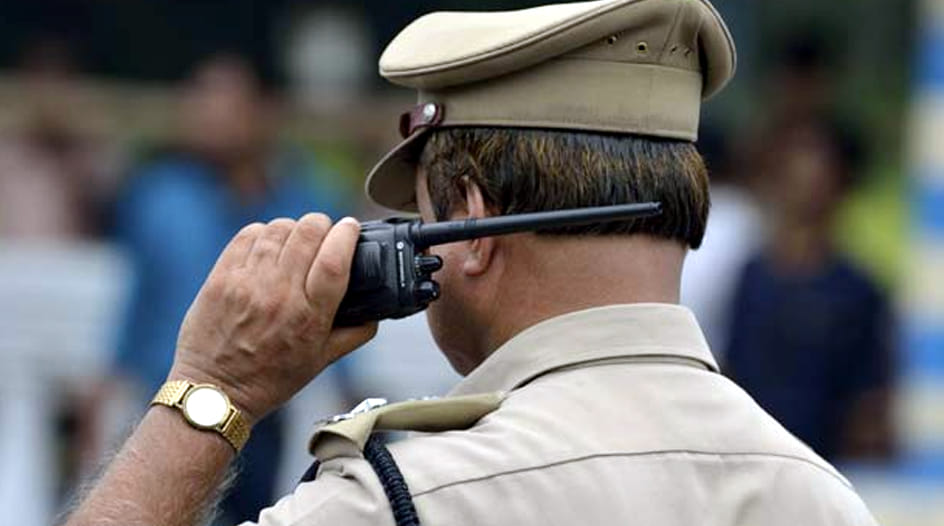 sp took action on Complaining about love affairs
