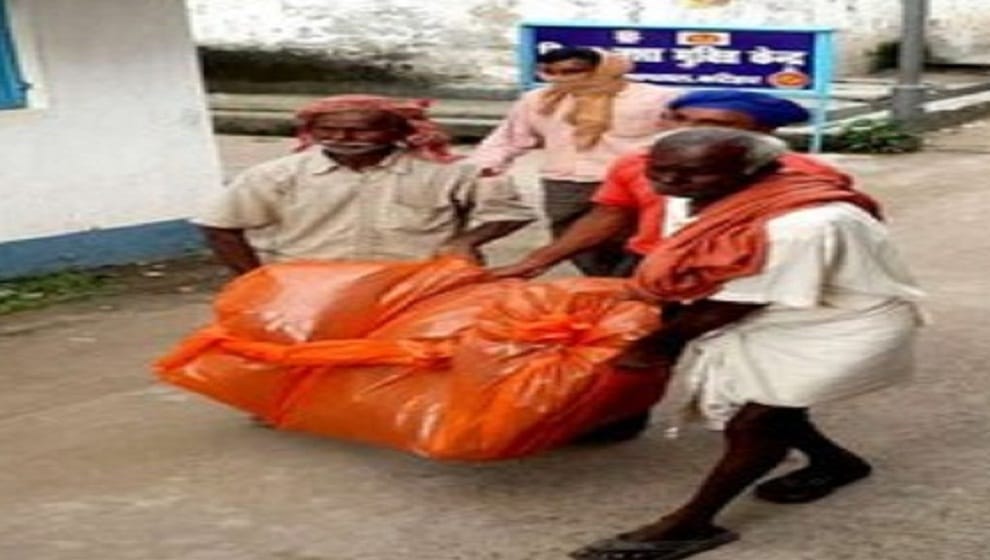 a man found died in muradnagar
