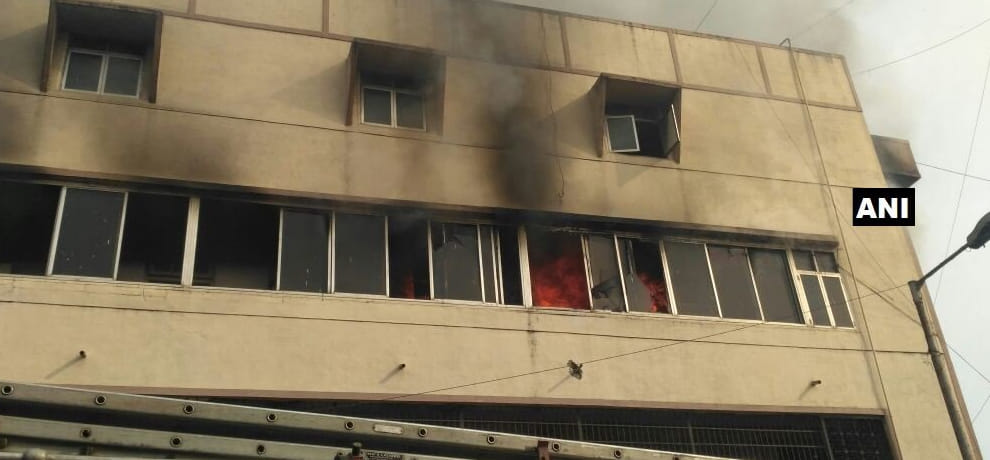 fire breaks out at a residential building in thanes bhiwandi in Maharashtra