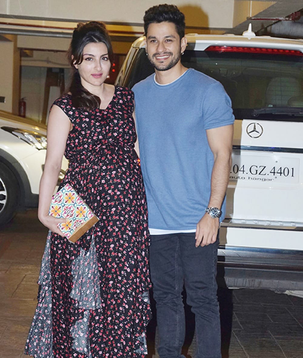 karishma kapoor with sandeep toshniwal seen in kareena kapoor grand 37th birthday bash 
