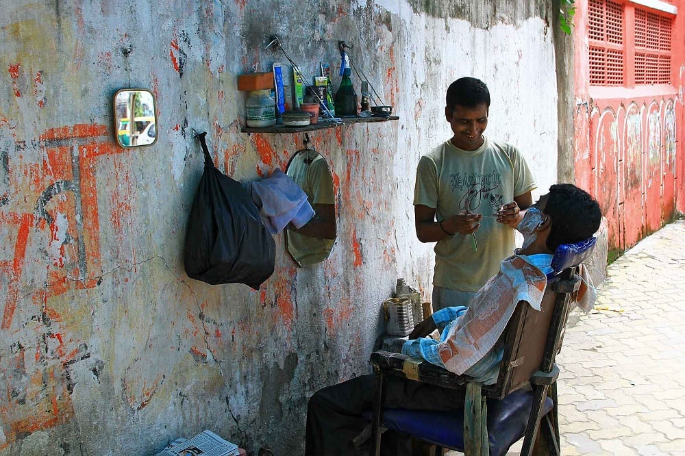 Man got paralysed after neck-crack massage at local barber shop in New Delhi