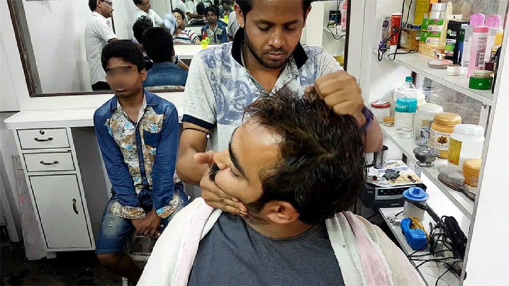 Man got paralysed after neck-crack massage at local barber shop in New Delhi