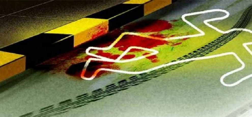 mother and daughter died in an accident in lucknow.