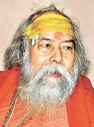 Both claimants of Shankaracharya Jyothishpeeth Badrrikashram invalid
