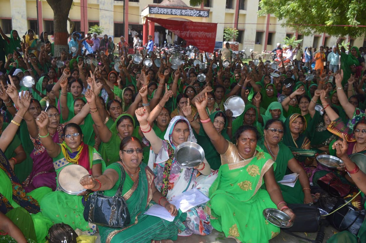 Slogan against government by removing dead body 