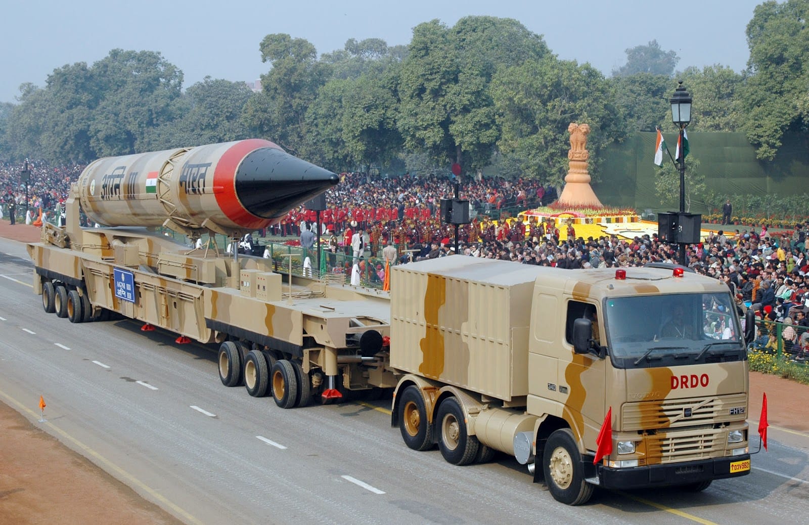 pakistan has more nuclear weapons than india
