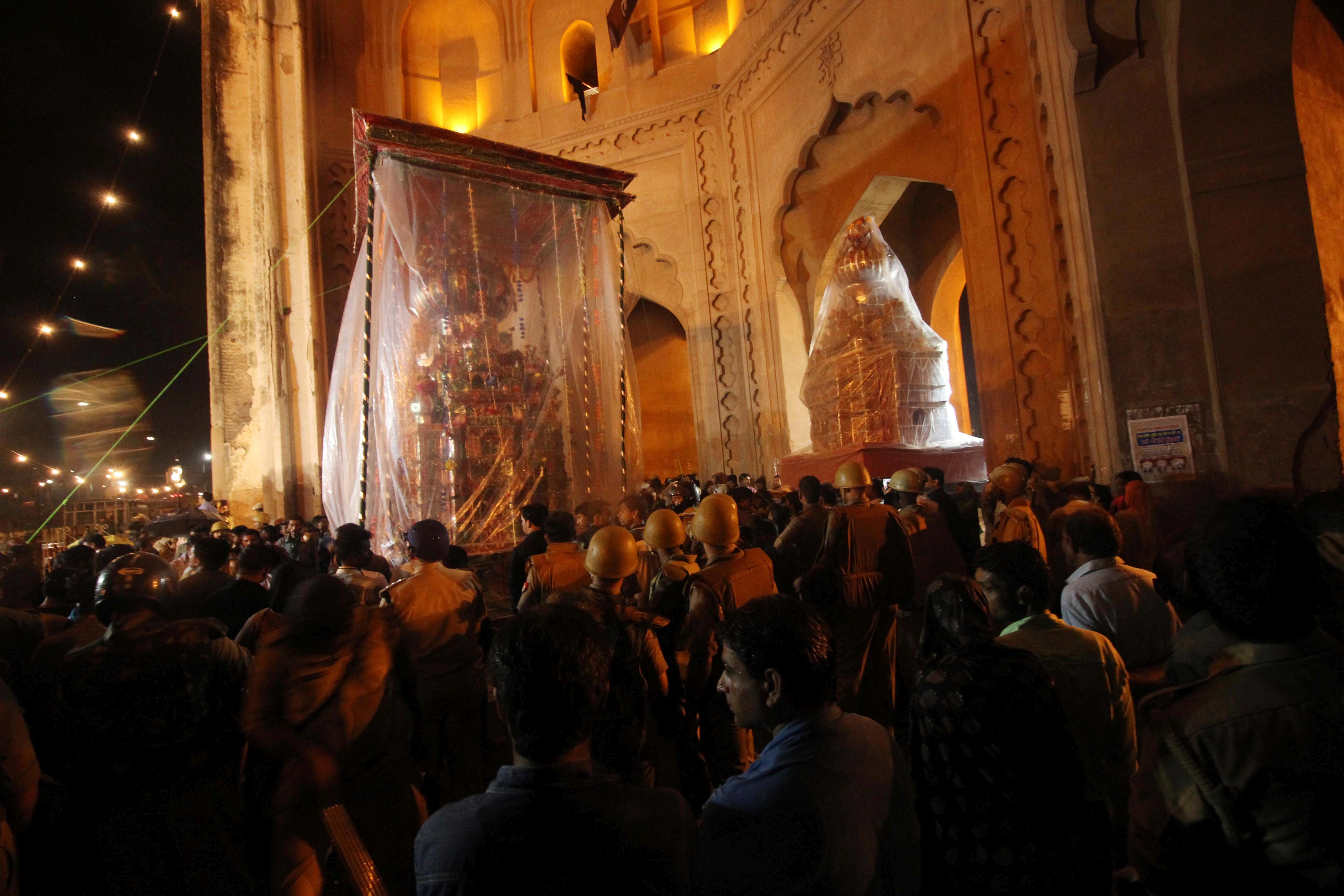  shahi jarih juloos in lucknow