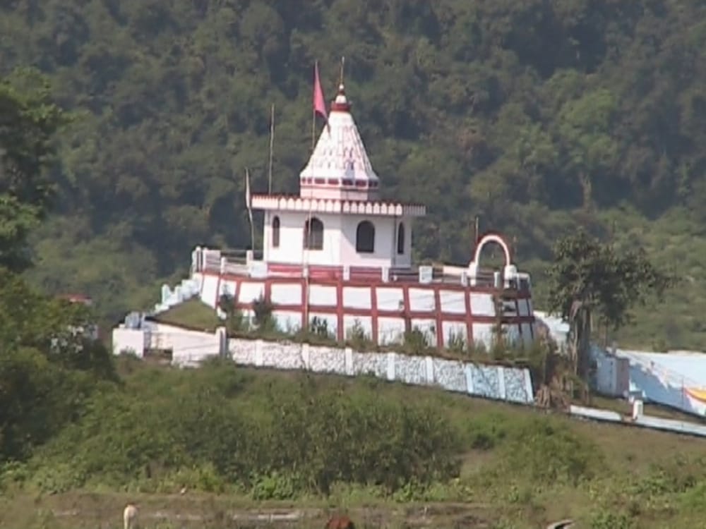 navratra special devi temple where devotee worship shiva linga during navratra