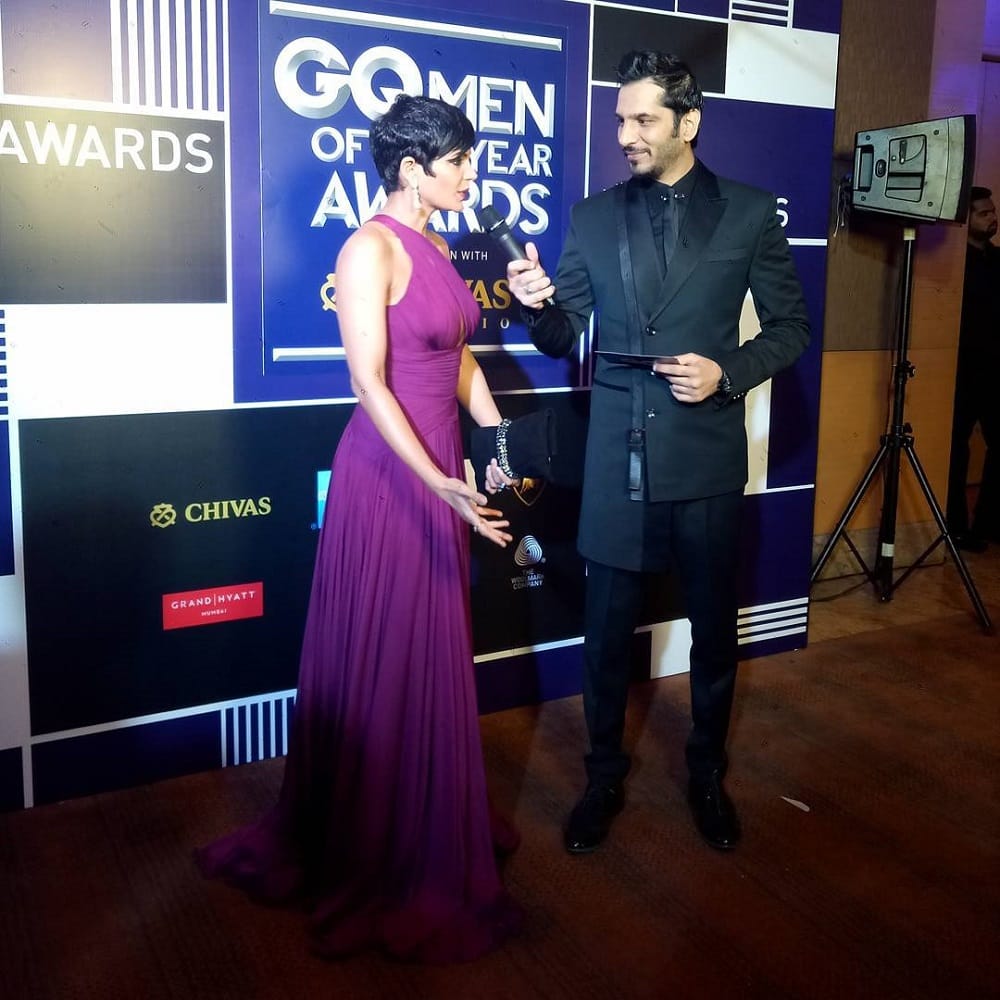 GQ Men Of The Year Awards 2017 Ex couple Ranveer Singh and Anushka Sharma bonding hug each other