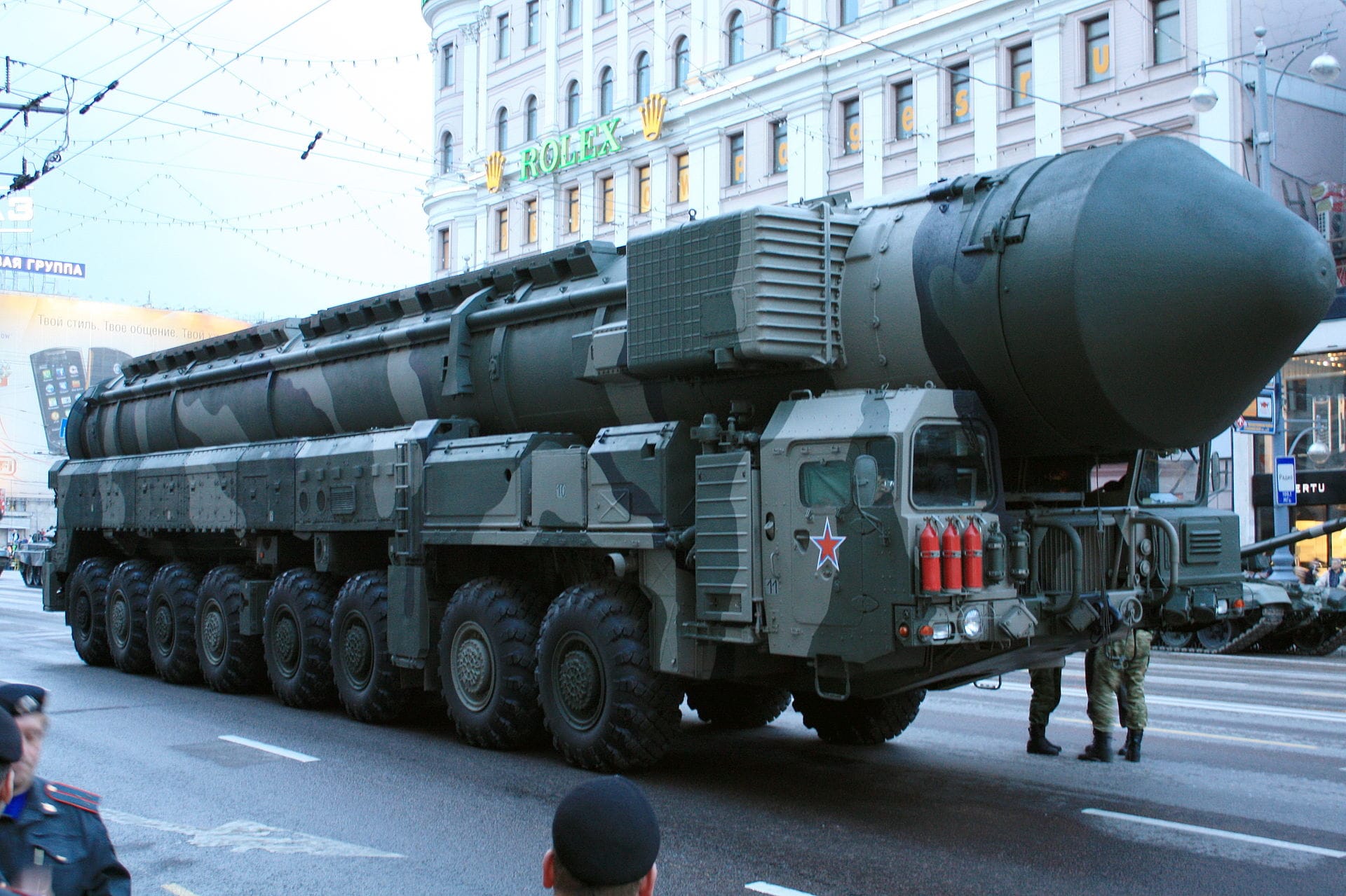 pakistan has more nuclear weapons than india