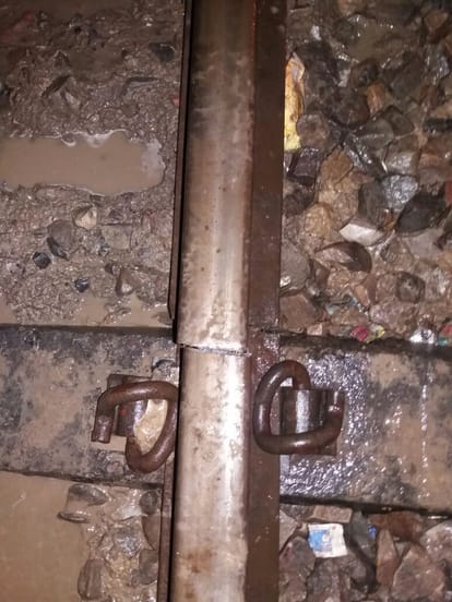 pushpak express pass through broken track