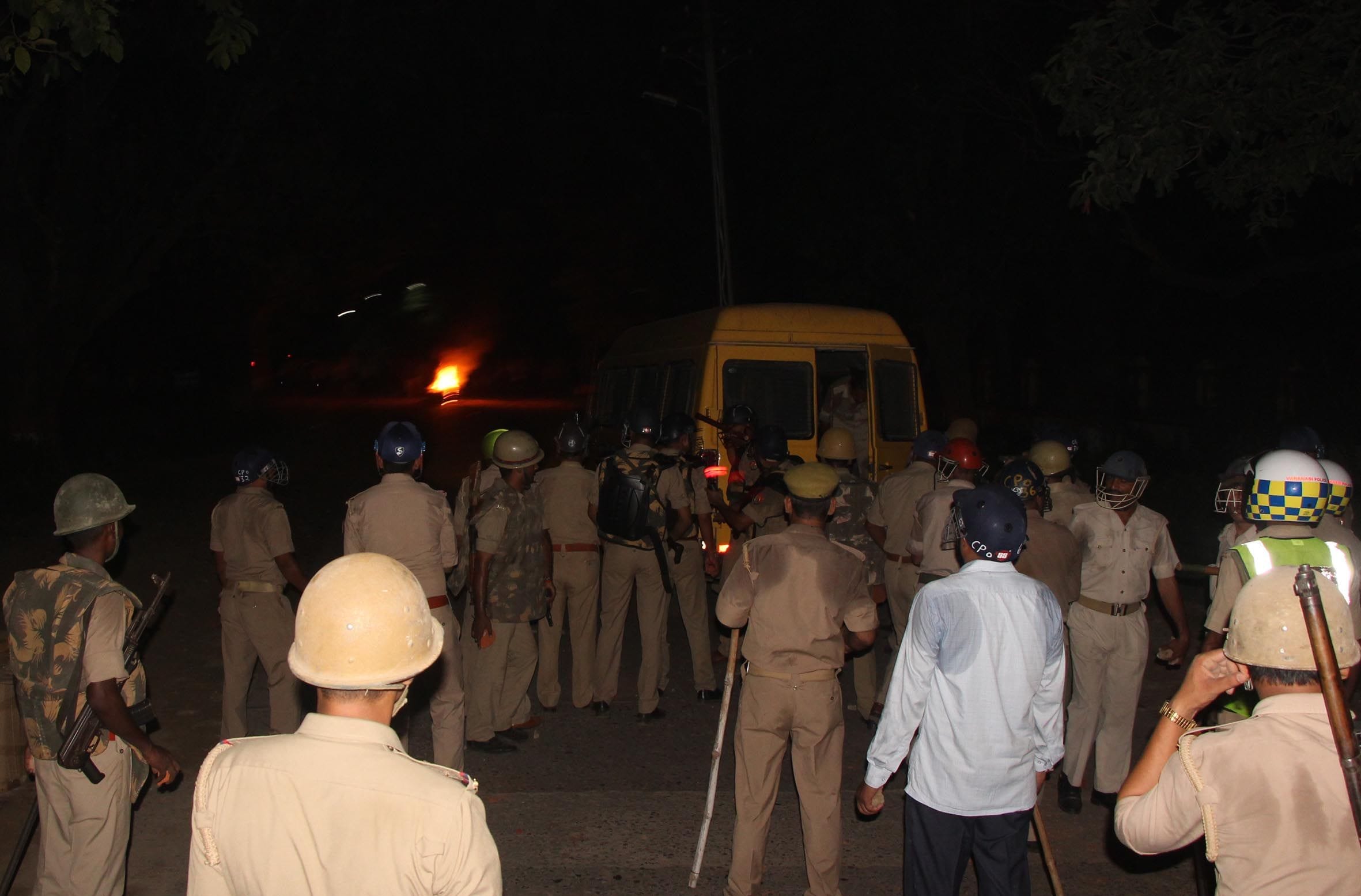 BHU student movement police lathi charge late night