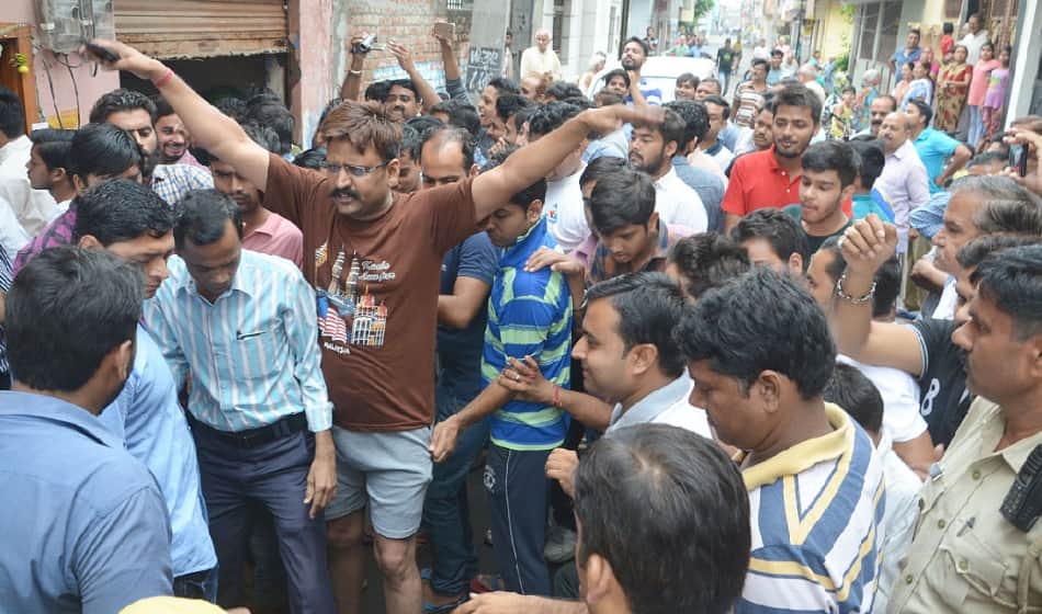 Both fled from Bihar and studied in the mosque at Ghaziabad