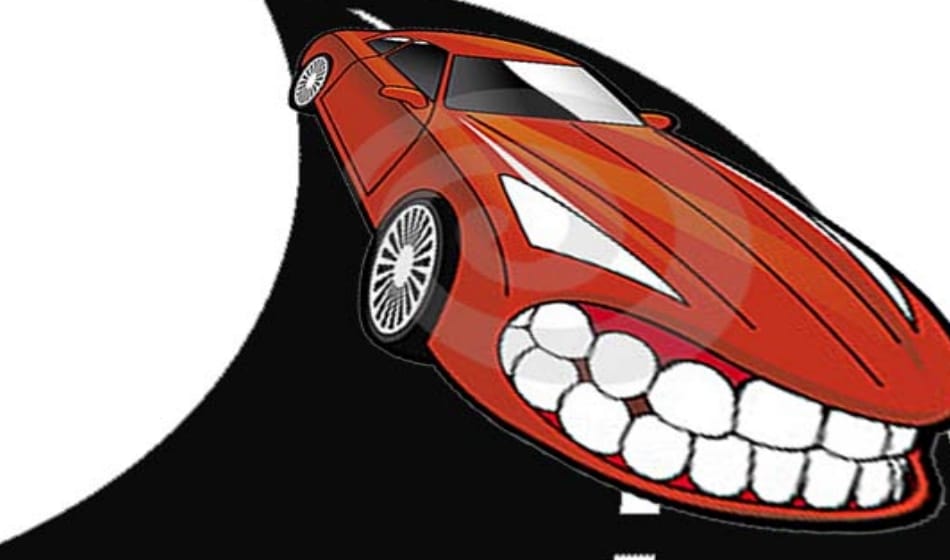 Swift collided with the ASI to open the jam then on the bonnet, the car ran