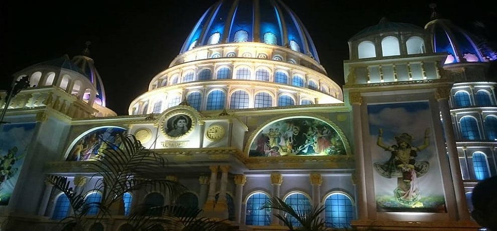 America and England in Bengal's Durga Puja pandals