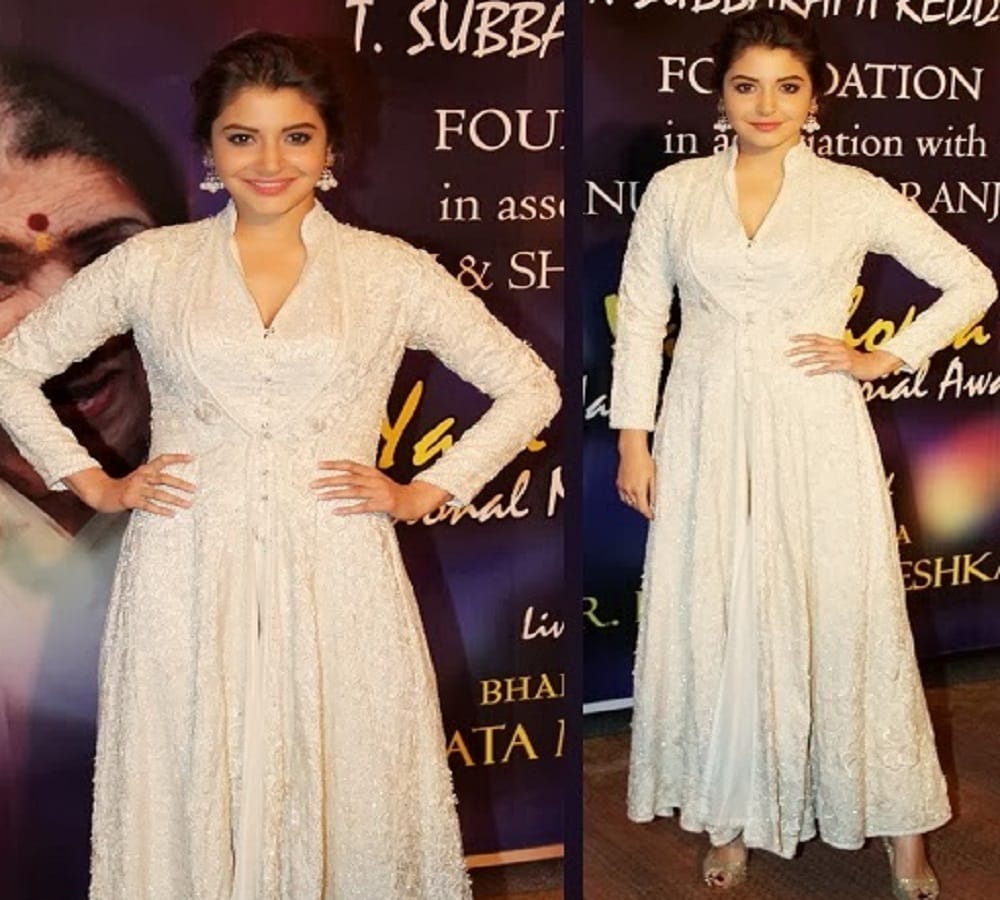 On the fifth day of Navratri you can try these white dress looks of Bollywood celebrities 
