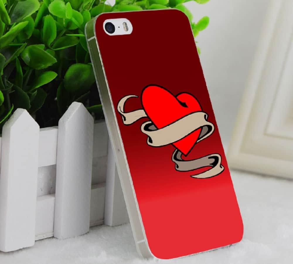 designers mobile covers become fashion trend among the youth  
