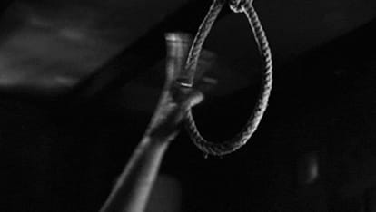 post-mortem report disclosure of a rape case with a girl student in Lakhimpur Kheri