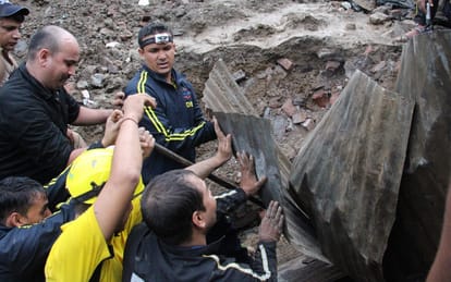 peoples face trouble in continuous rain in uttarakhand